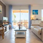 Appartement La Cle Vue Mer, Clim, Terrasse, Parking A Hyères