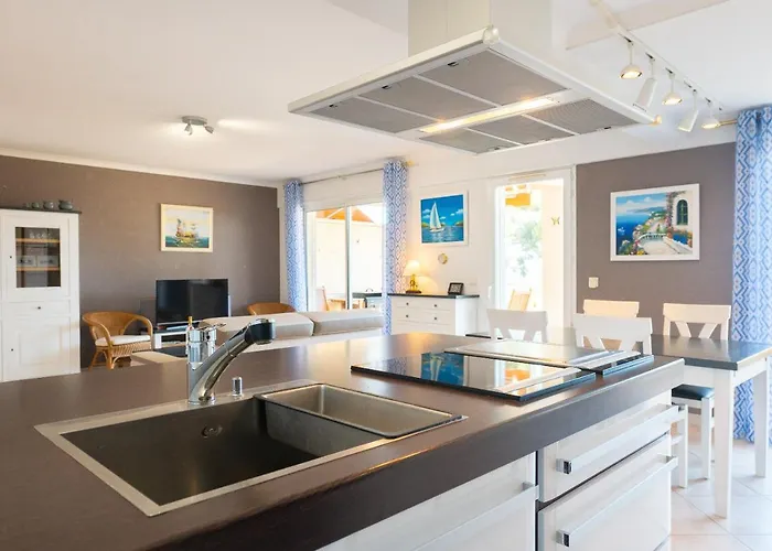 La Cle Vue Mer, Clim, Terrasse, Parking A Апартаменты *